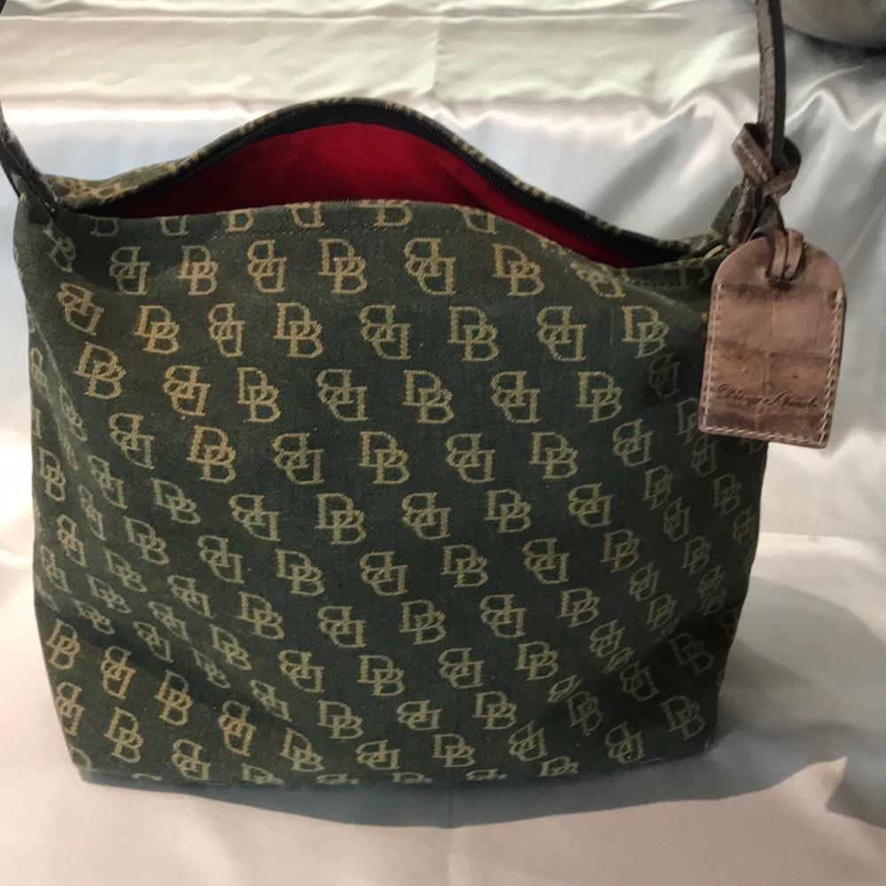 Dooney & Bourke